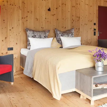 Hotel Oberstdorf Готель Оберстдорф