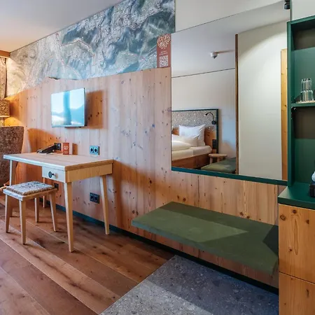 Hotel Oberstdorf Готель 4*